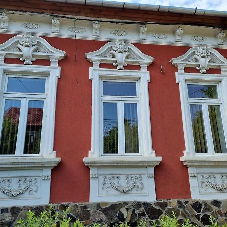 Апартаменти Casa Victoria Тиргу-Муреш Екстер'єр фото