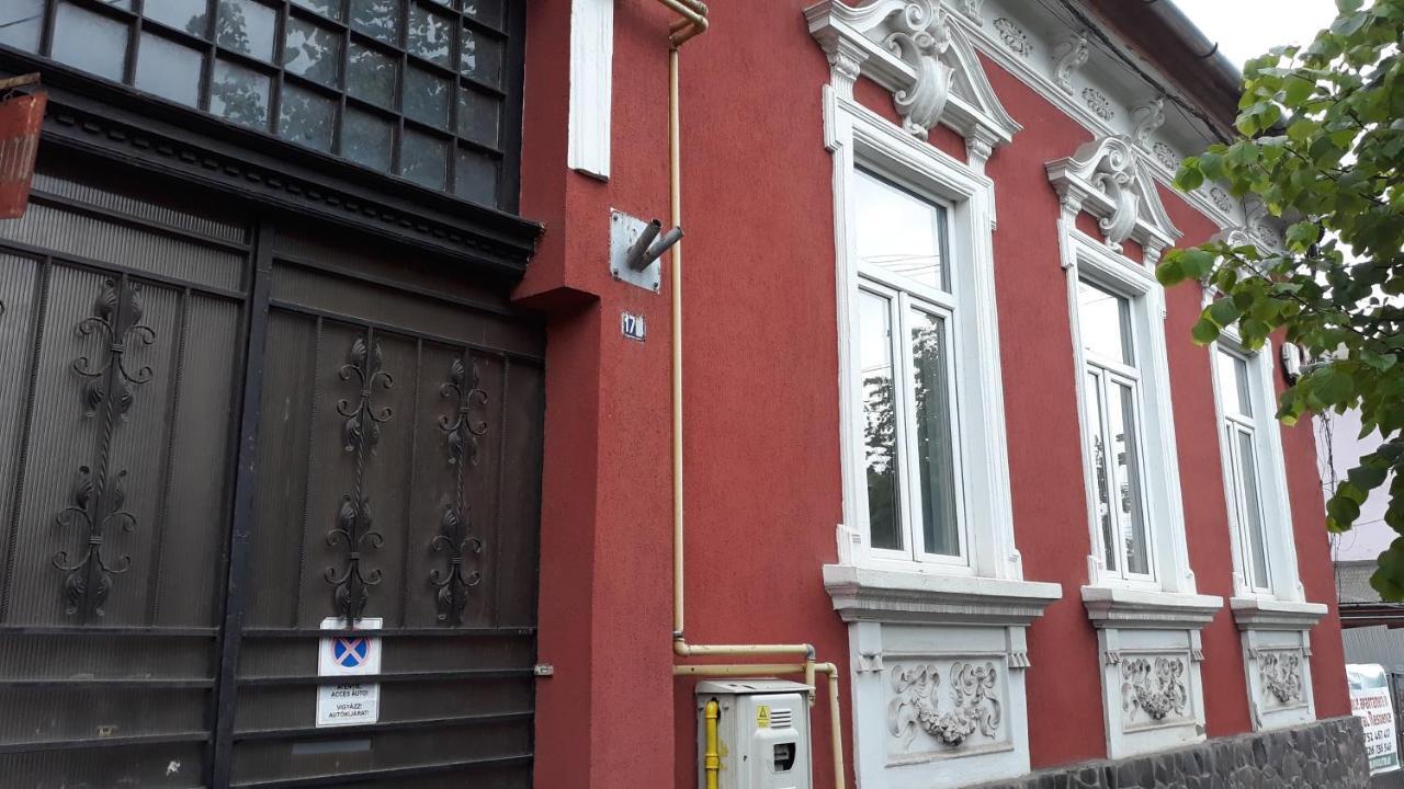 Апартаменти Casa Victoria Тиргу-Муреш Екстер'єр фото